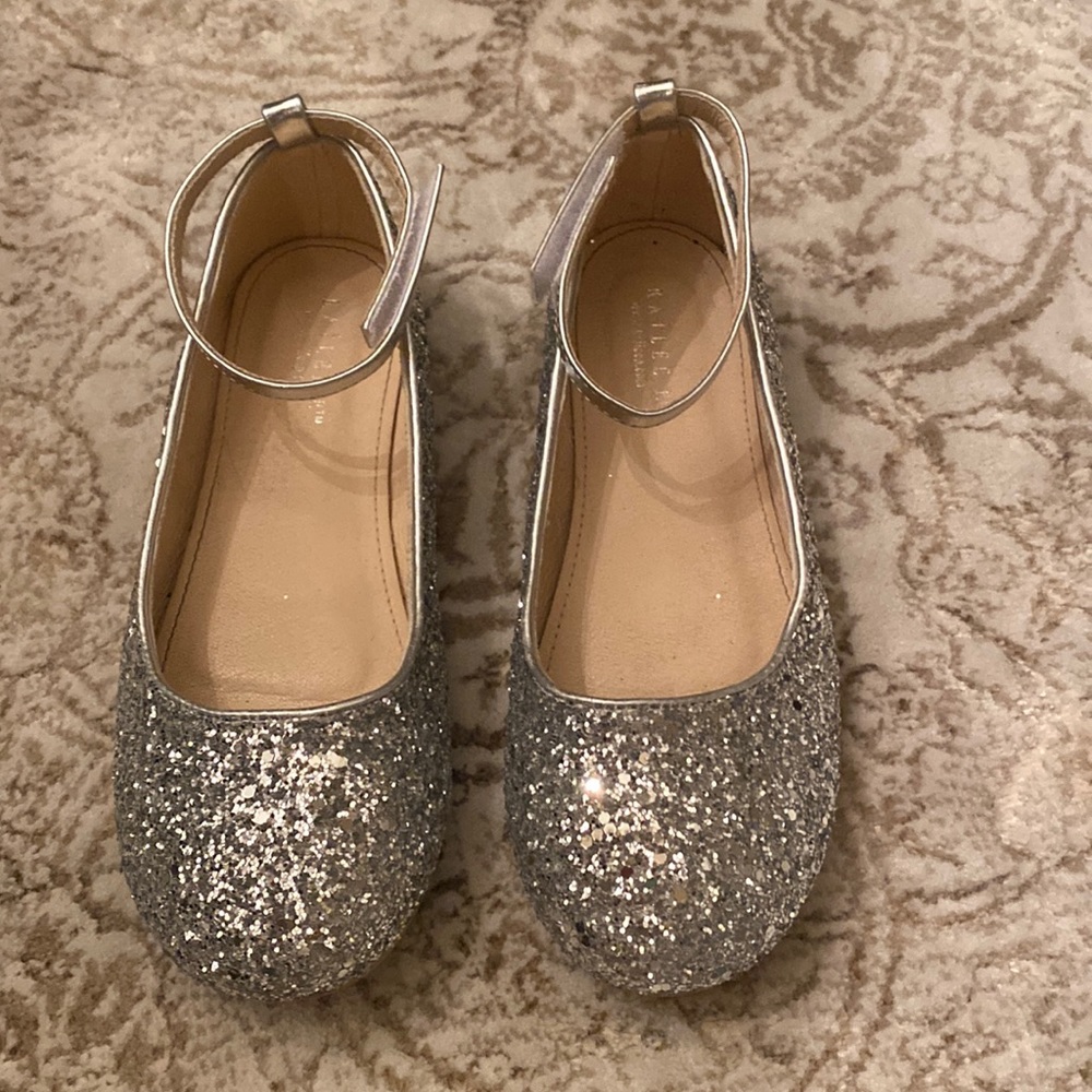 Girls size 3 silver Kailee P dress shoes